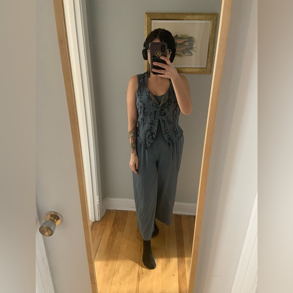Vintage one piece with attached vest - Picture 2 of 3